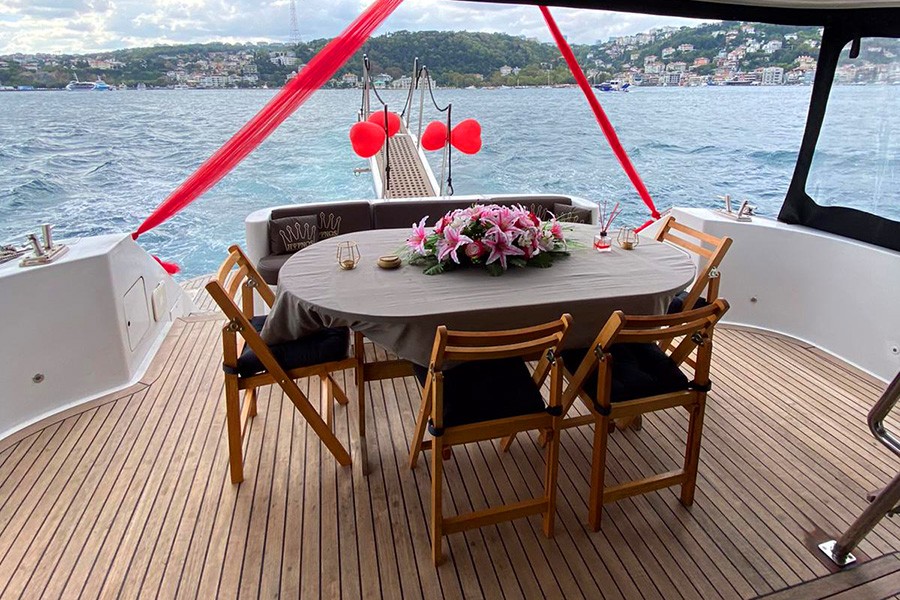 YACHT HYPNOS - ISTANBUL