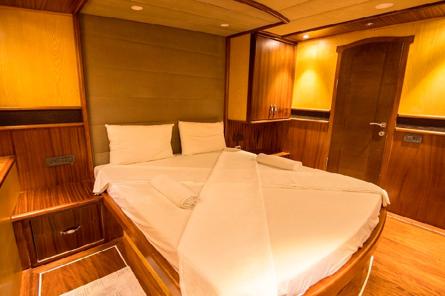 YACHT ASSOL – KEMER