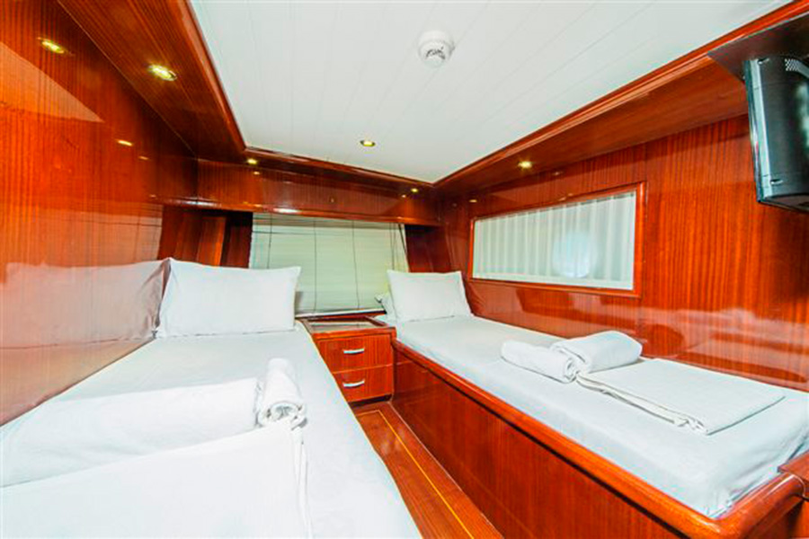 YACHT ASSOL – KEMER